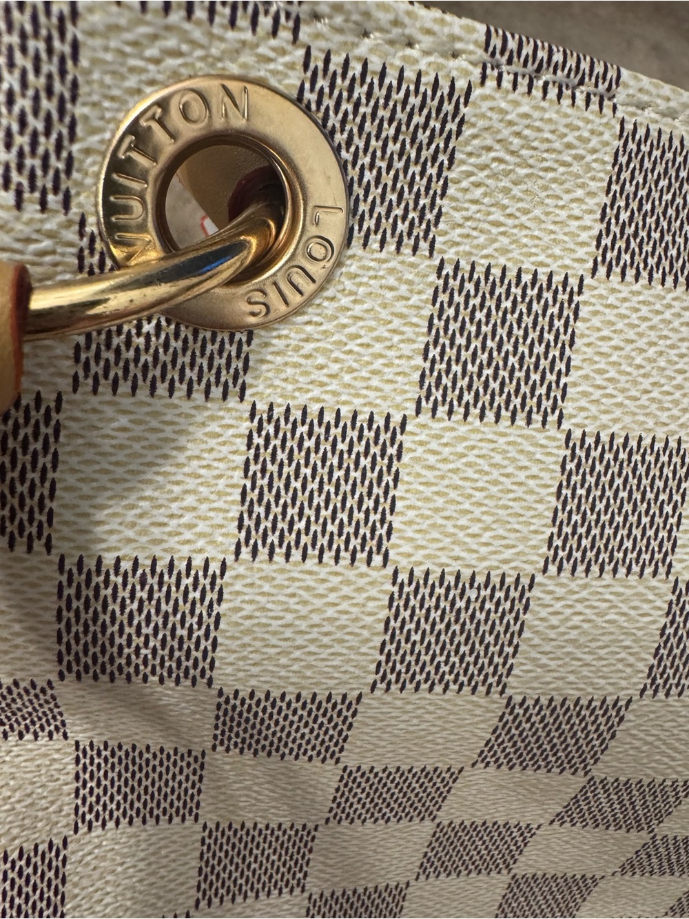 Desinger Inspired Checked Creamish White Purse (Tote Bag) w/matching wallet - - Picture 5 of 15